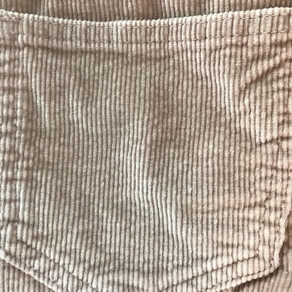 Brandy Melville light pink corduroy skirt - Picture 5 of 7